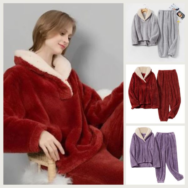 Women’s Fleece Pajama Set Long Sleeve Loungewear