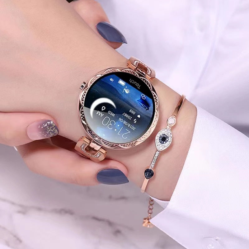 AquaFit – Waterproof Fitness Smartwatch