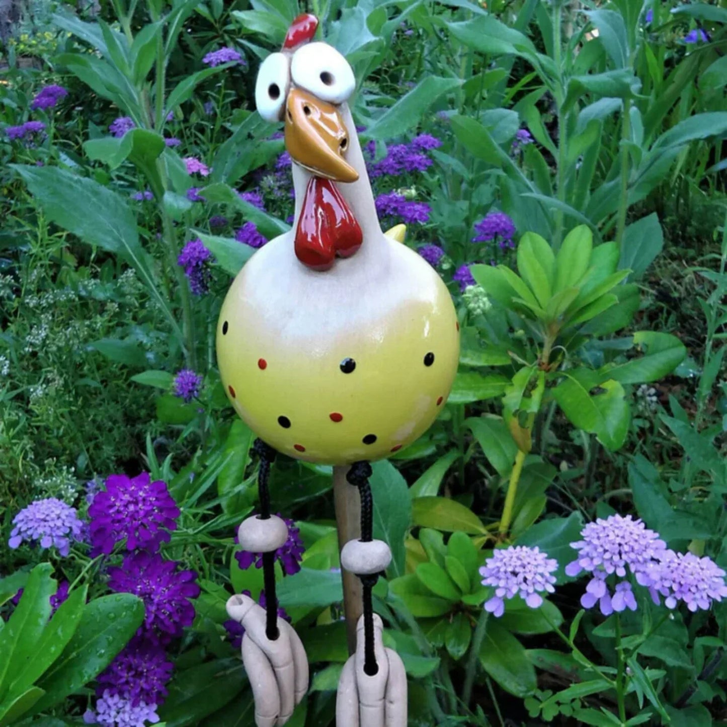Decorative Garden Chicken Statue Outdoor Yard Ornament