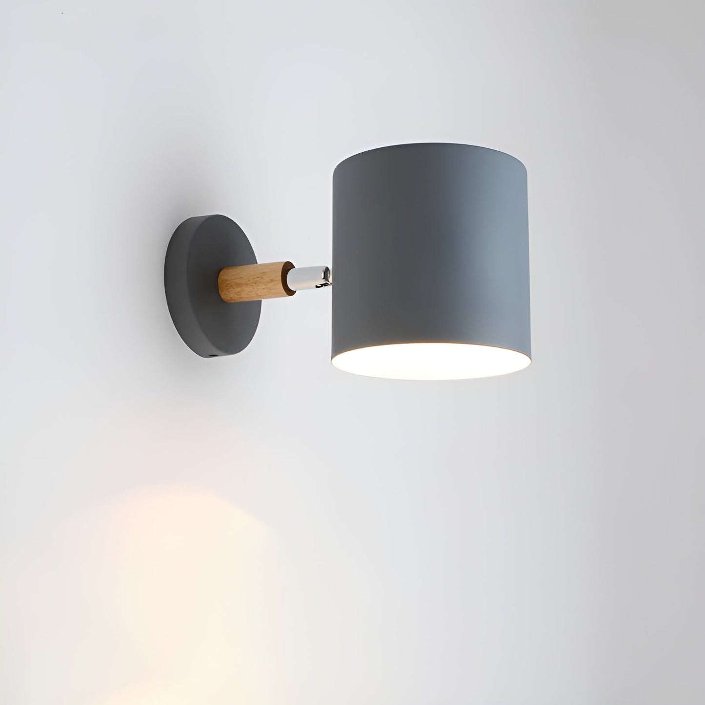 NordicGlow – Adjustable Wall Lamp with Pastel Elegance