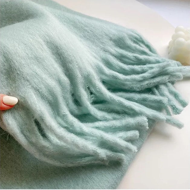 Linda Cashmere Scarf – Luxuriously Soft & Warm