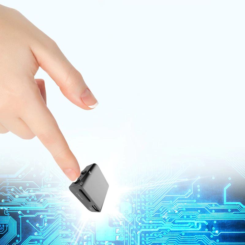 Compact Wireless Security Camera with Night Vision and Wide Angle