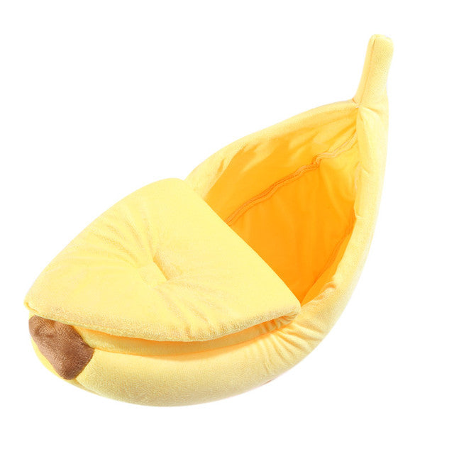 BananaCat™ Cozy Banana Bed Nest – Plush Hideaway for Cats & Small Dogs