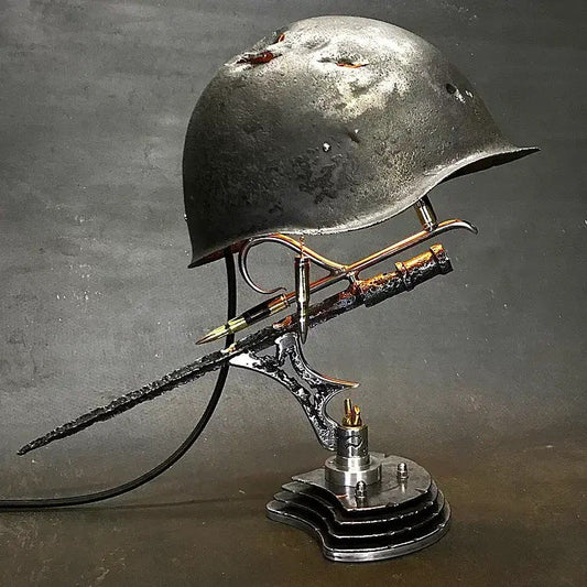 Helmet-Shaped Resin Decorative Table Lamp