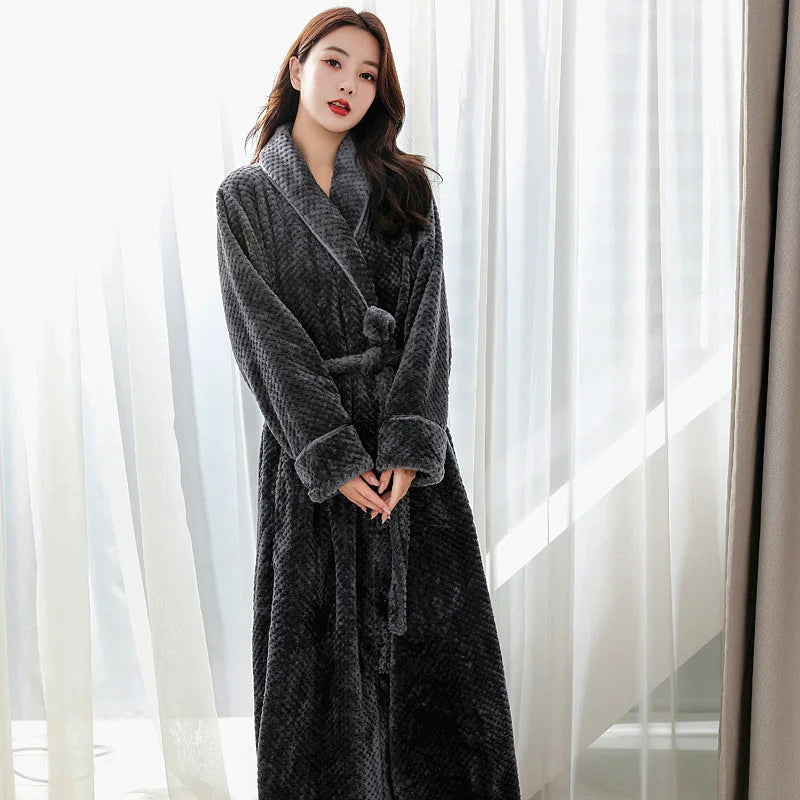 Evi Cozy Fleece Bathrobe – Warm & Ultra-Soft Comfort Robe