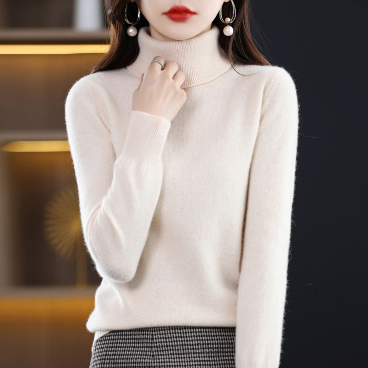 Elena™ Women’s Cashmere Turtleneck Sweater – Winter Luxury Edition