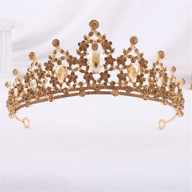 Vintage Crystal Tiara Crown – Gold Tone Elegant Hair Accessory