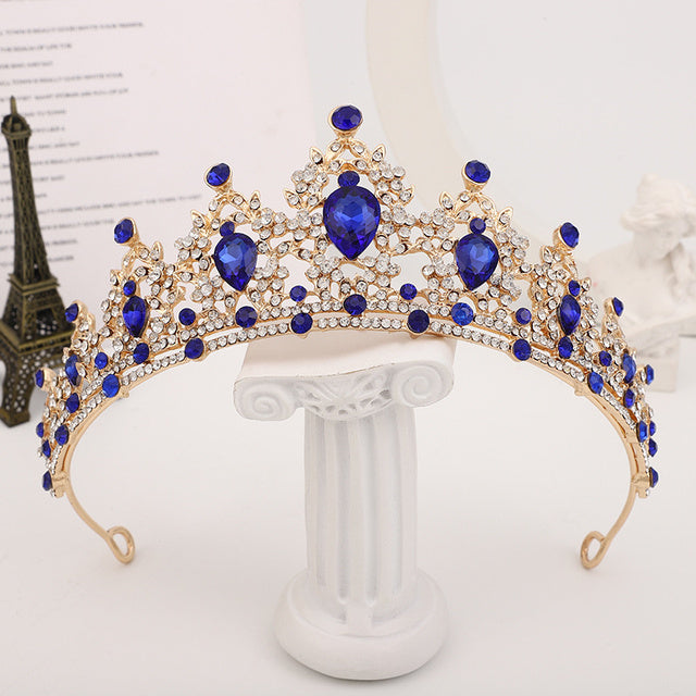 Vintage Crystal Tiara Crown – Gold Tone Elegant Hair Accessory