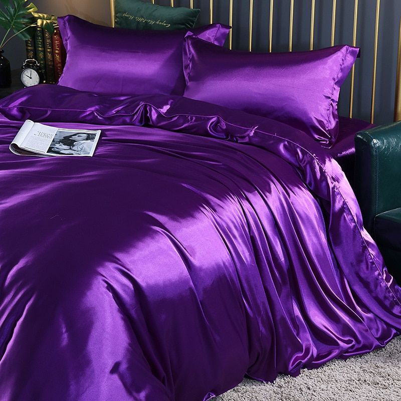 SilkAura - 4-Piece Silk Luxury Bedding