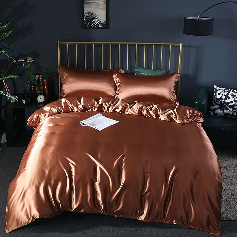 SilkAura - 4-Piece Silk Luxury Bedding
