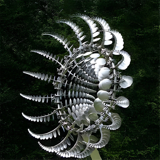 Outdoor Kinetic Metal Wind Spinner with Anti-Rust Finish