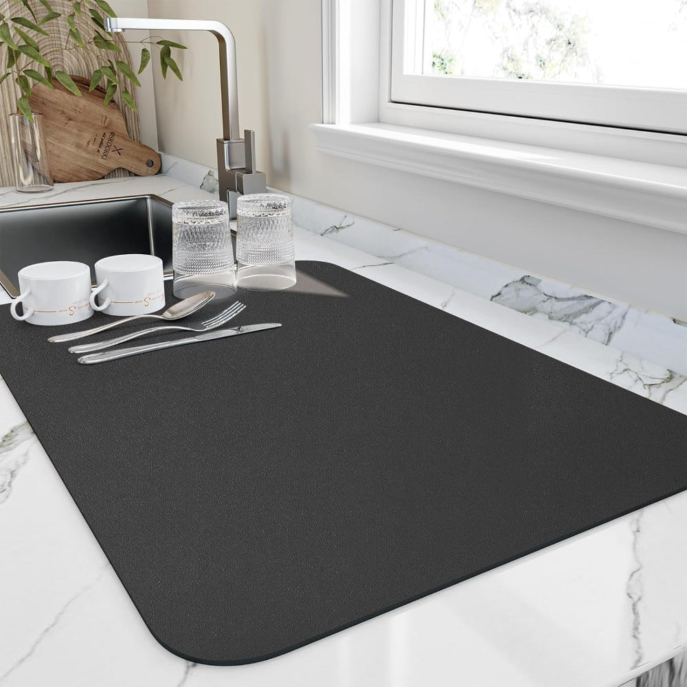 AeroDry – Quick-Drying Kitchen Mat with Superior Absorption