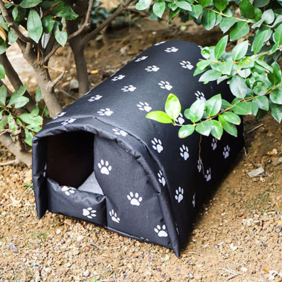 FrostHaven™ Insulated Outdoor Cat House – Waterproof & Thick Fleece Lined