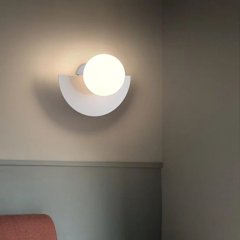Everest Nordic™ Semicircle Wall Lamp – Modern LED Wall Light with Touch Control