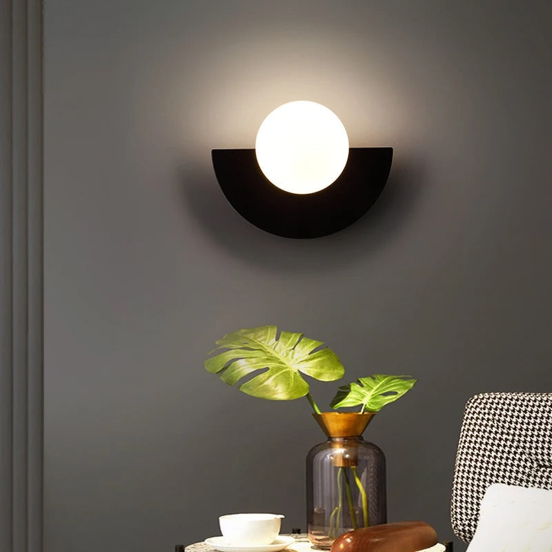 Everest Nordic™ Semicircle Wall Lamp – Modern LED Wall Light with Touch Control