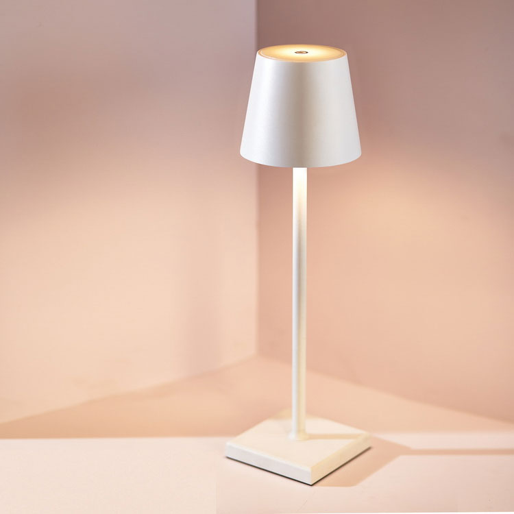 ScandiGlow™ Wireless Rechargeable Table Lamp